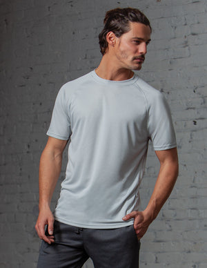 #M129 / Conquer Mesh Men's Crew Neck Tee